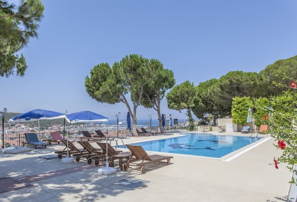 general-main-building