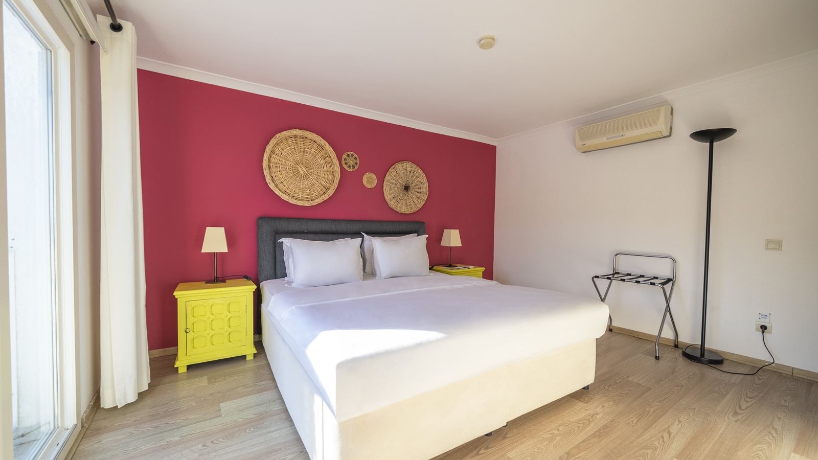 rooms-executive-suit