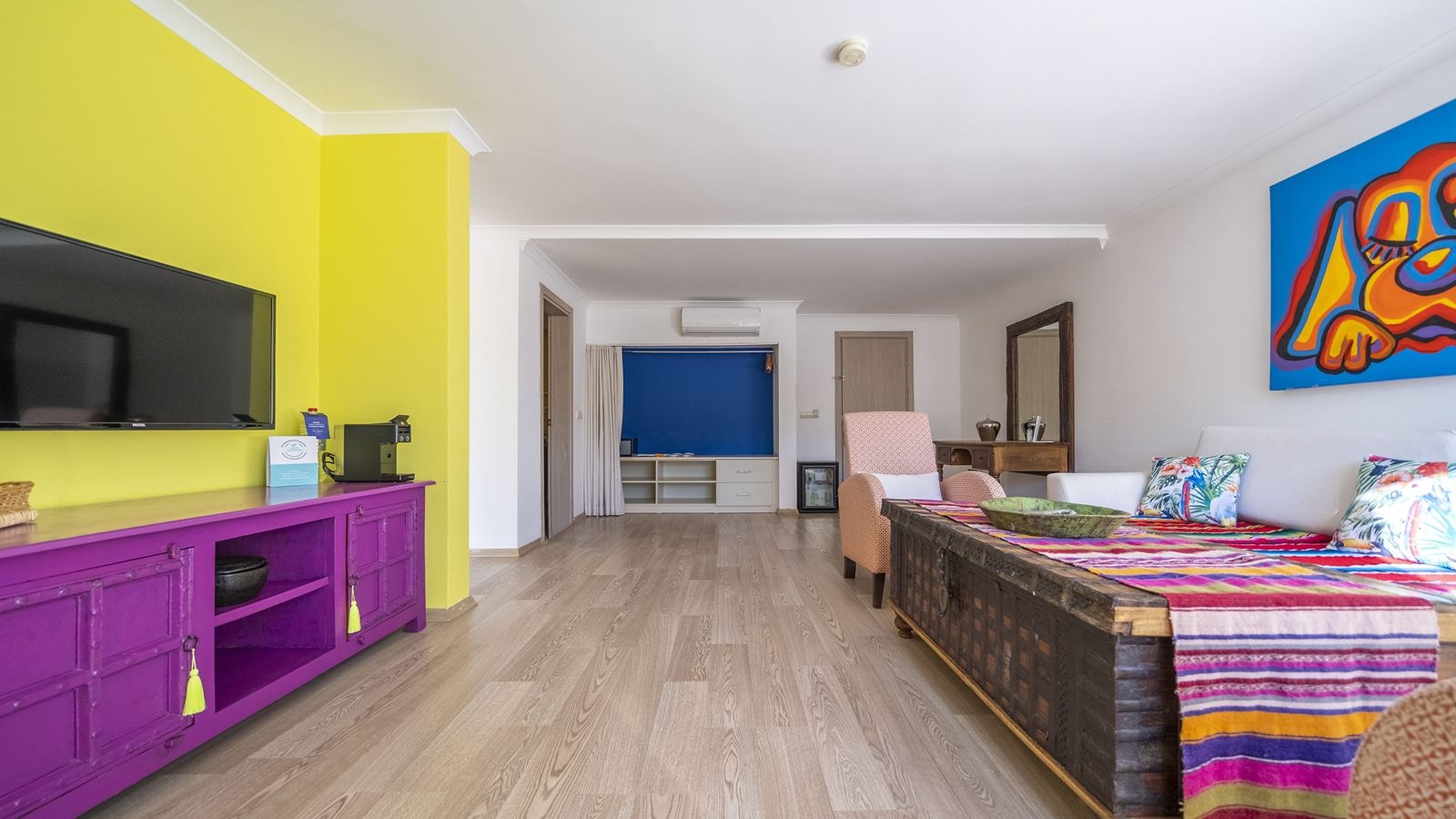 rooms-executive-suit