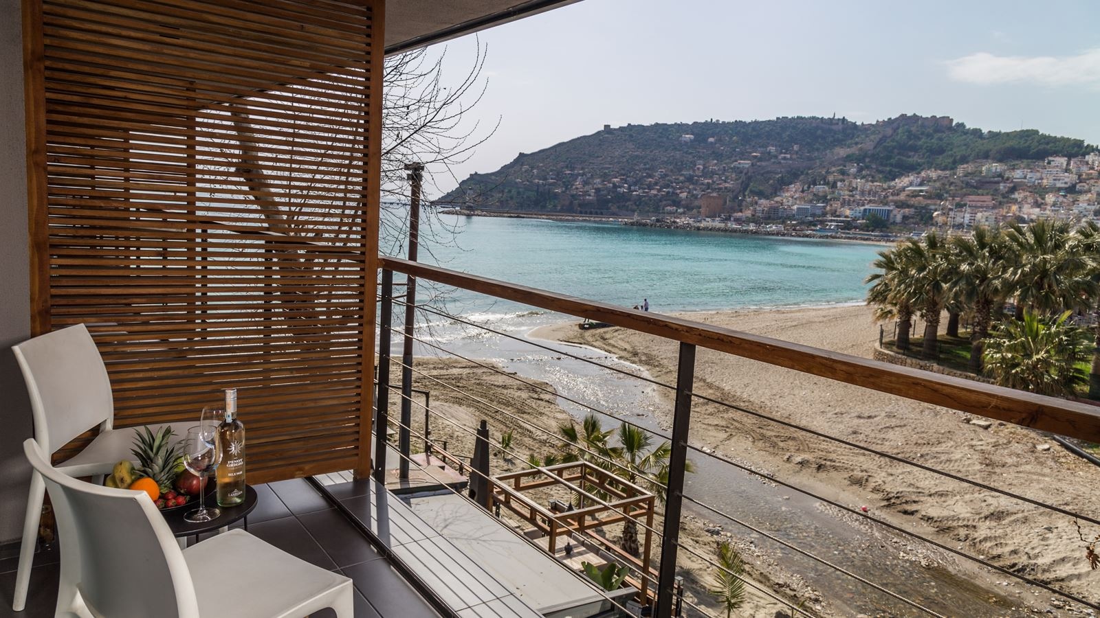 rooms-standard-room-main-building