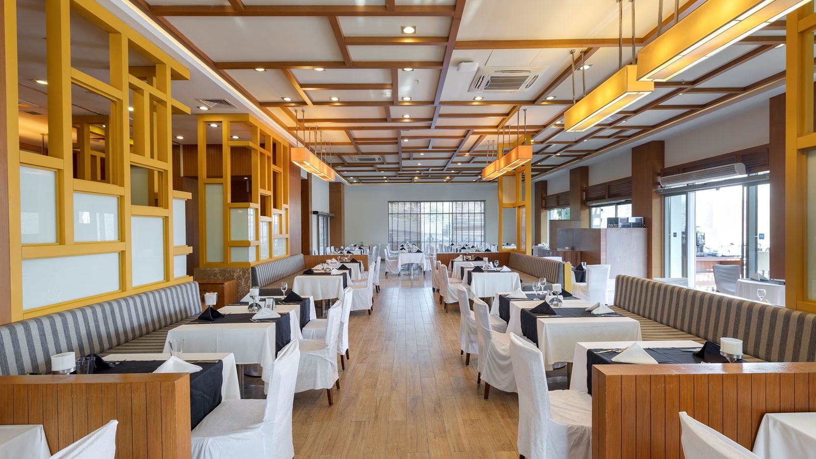 restaurants-the-restaurant--main-restaurant