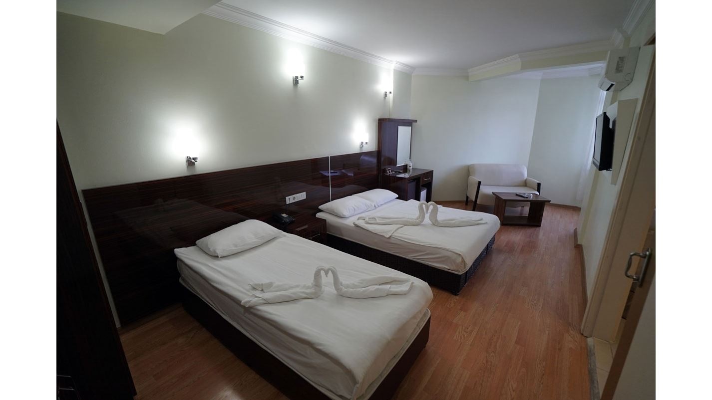 rooms-standard-room