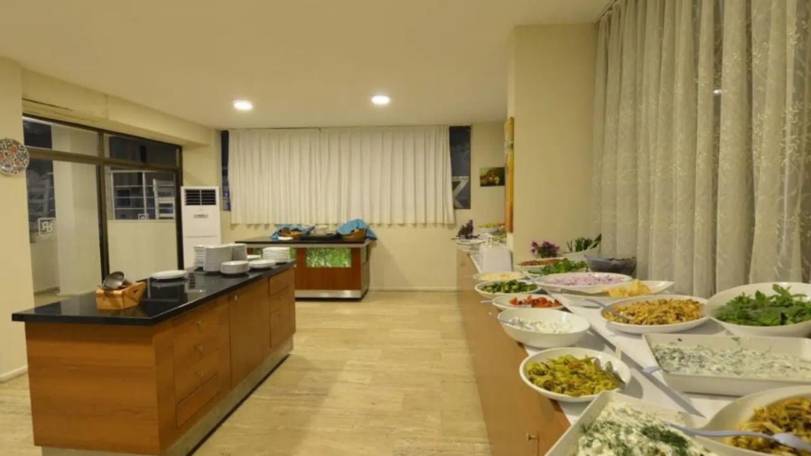 restaurants-main-restaurant