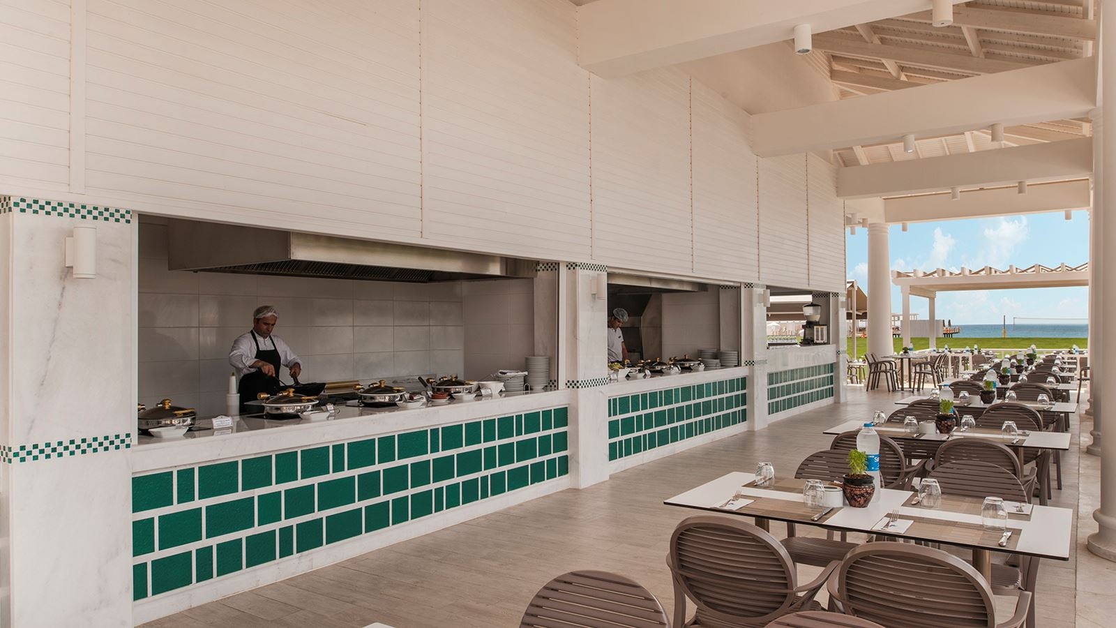 restaurants-aspendos-bar