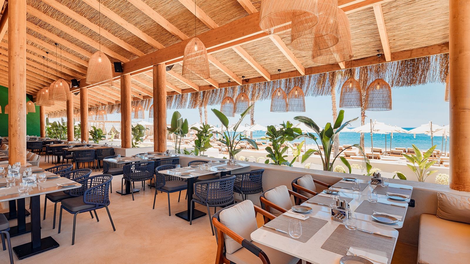 restaurants-aspendos-food-court