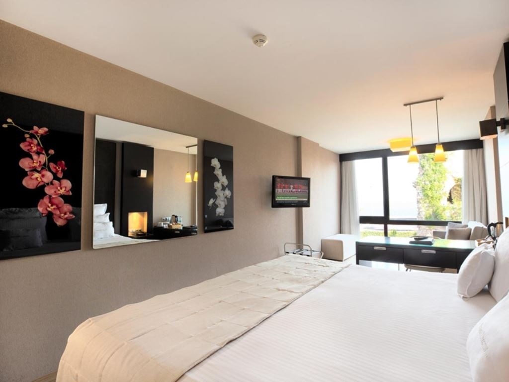 rooms-superior-room-partiel-sea-view