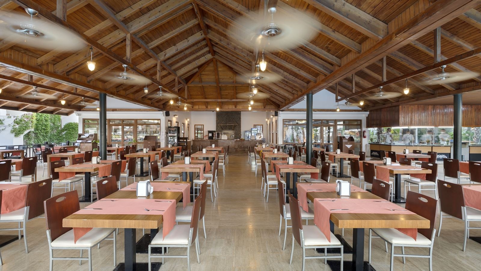 restaurants-main-restaurant