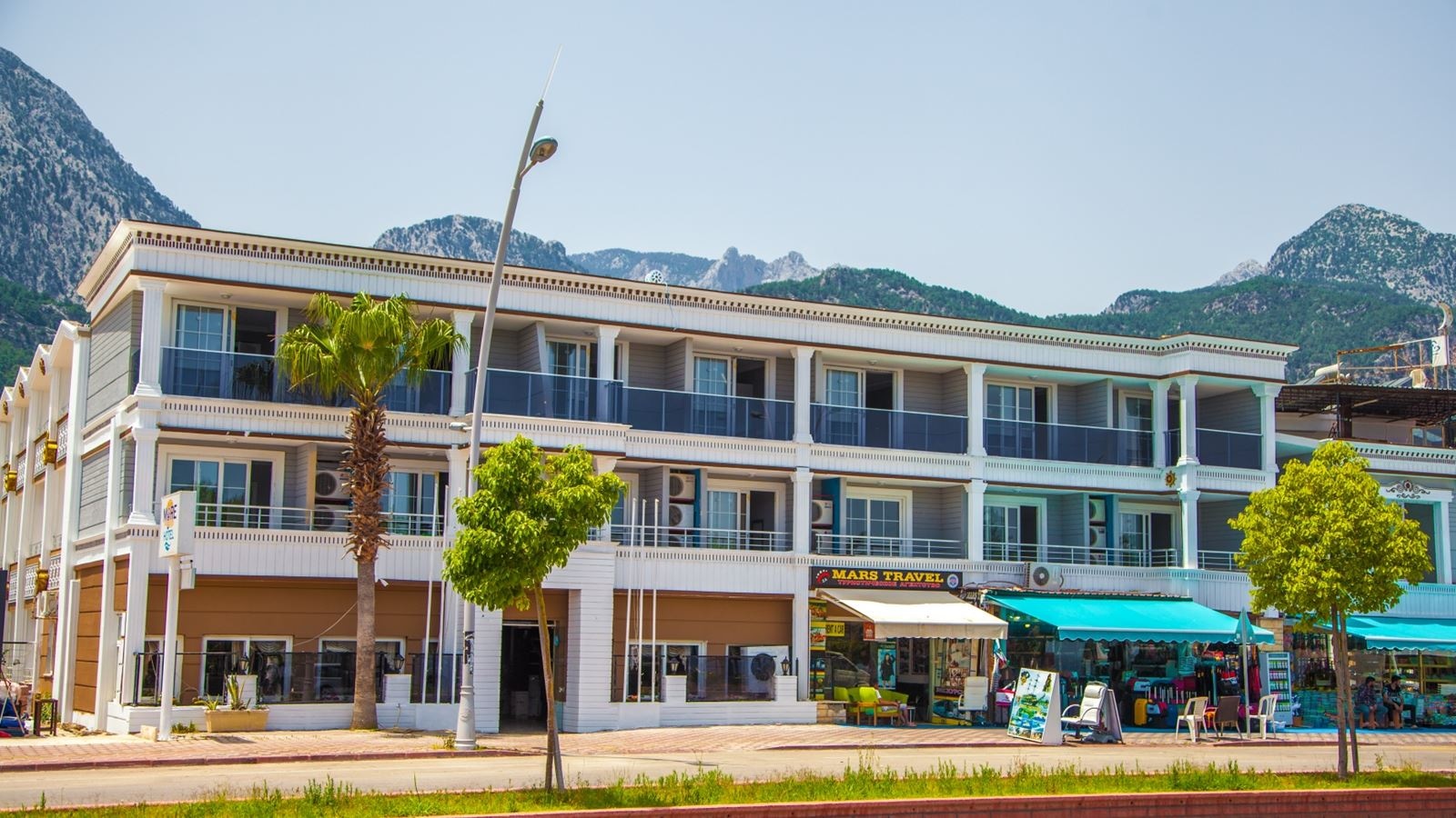 general-main-building