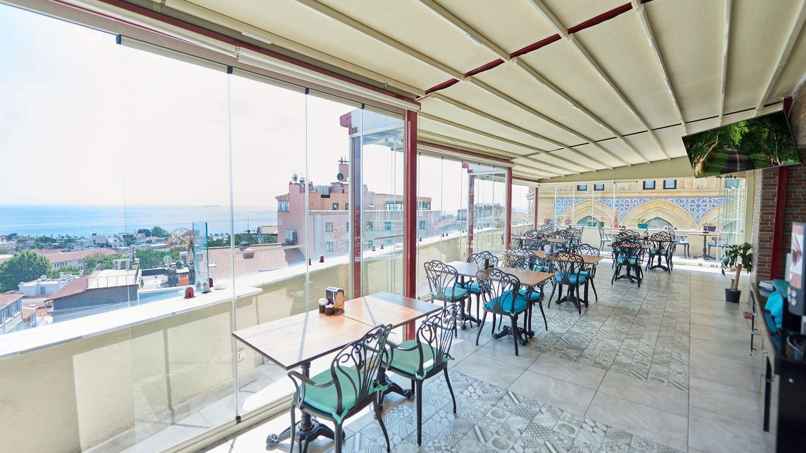 restaurants-restaurants