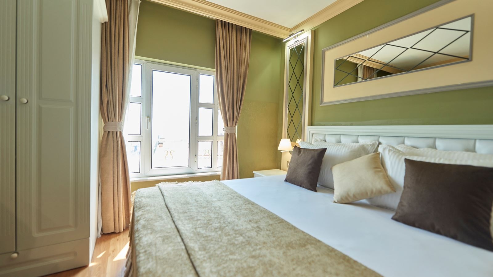 rooms-junior-suite-standard