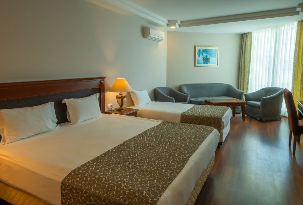 rooms-hotel-standard-room