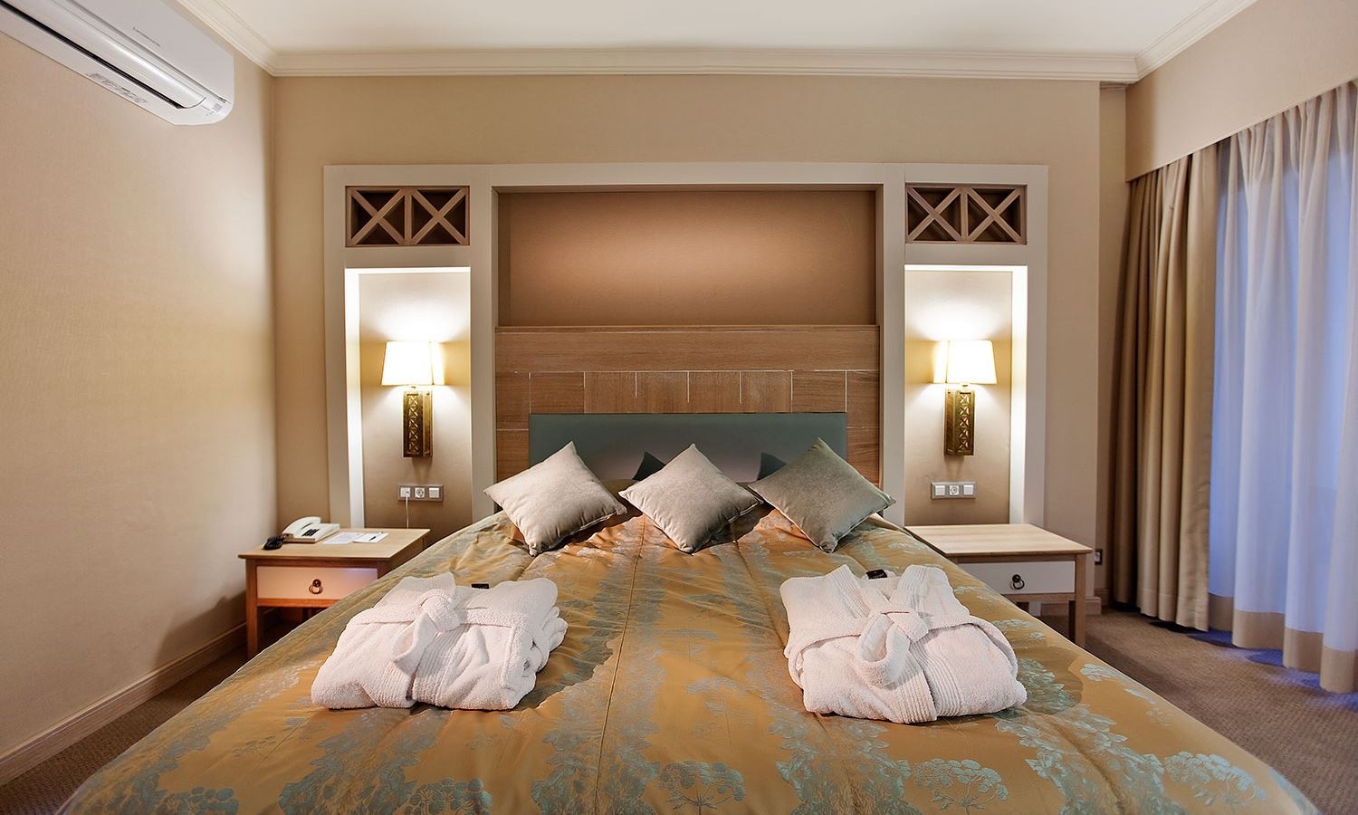 rooms-1-bedroom-suite