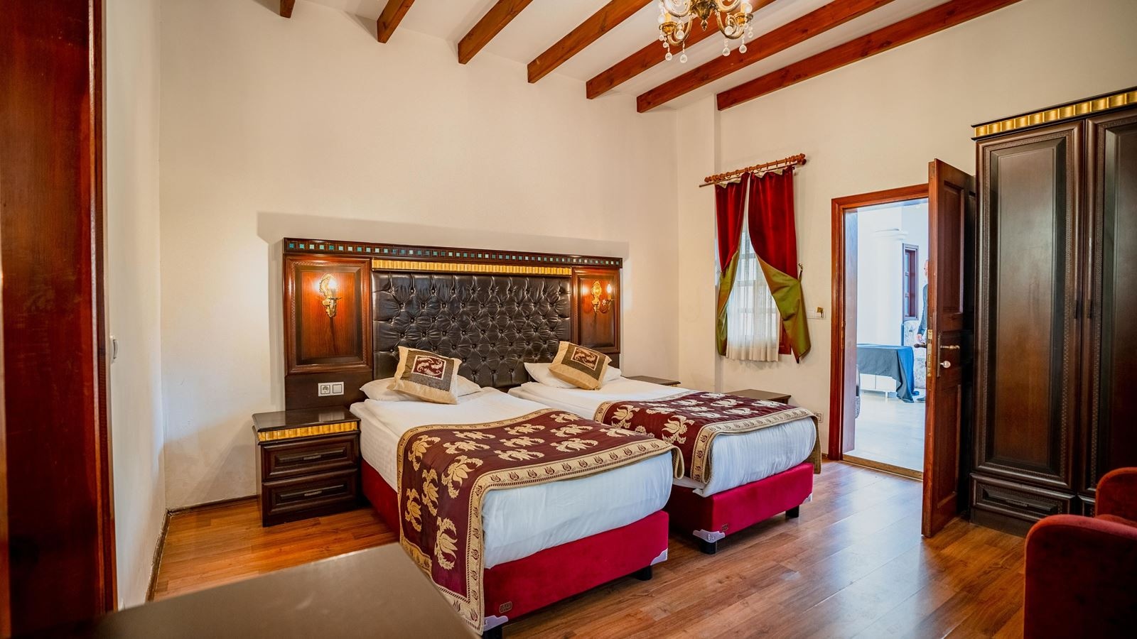rooms-standard-room