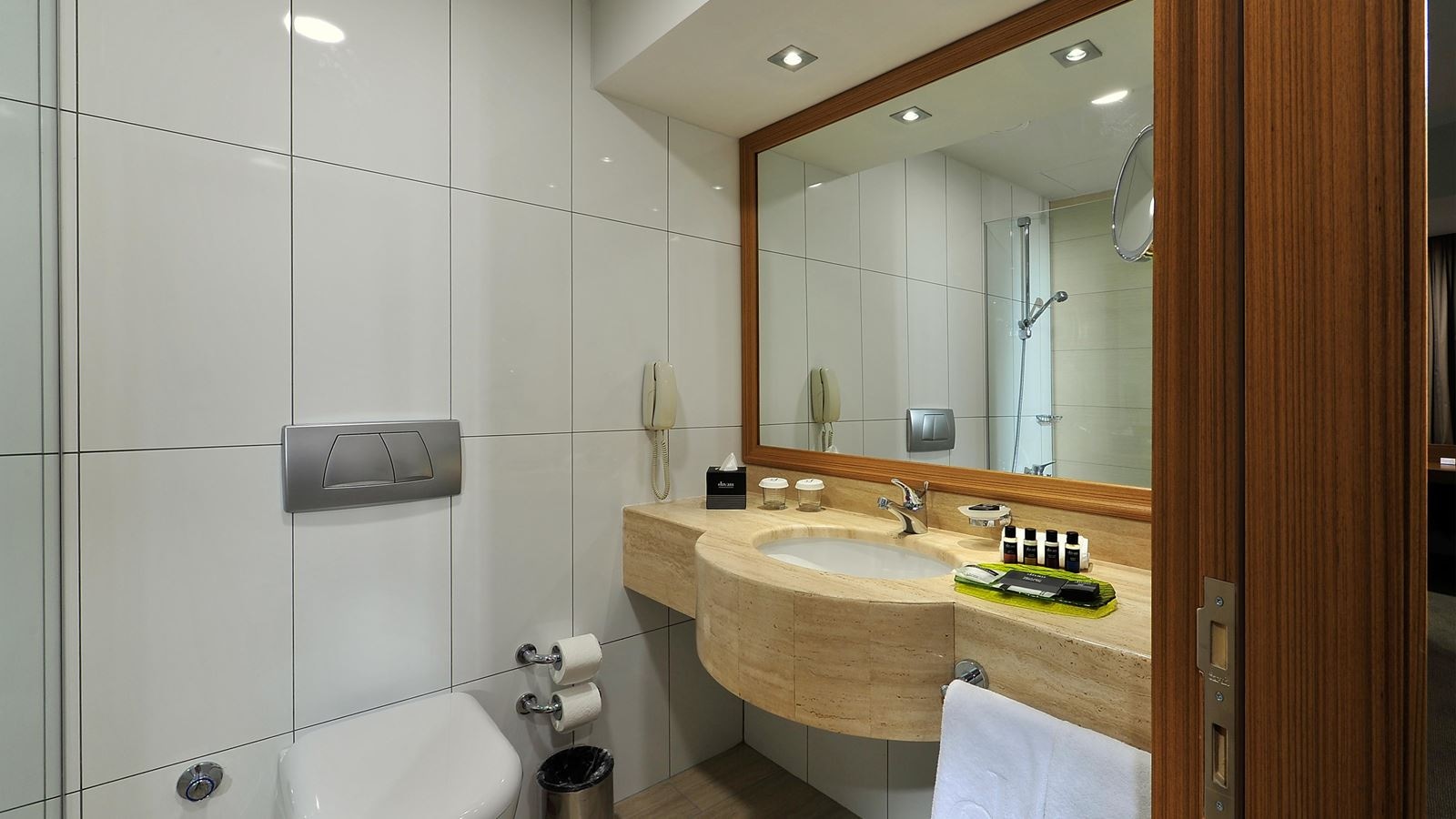 rooms-single-standard