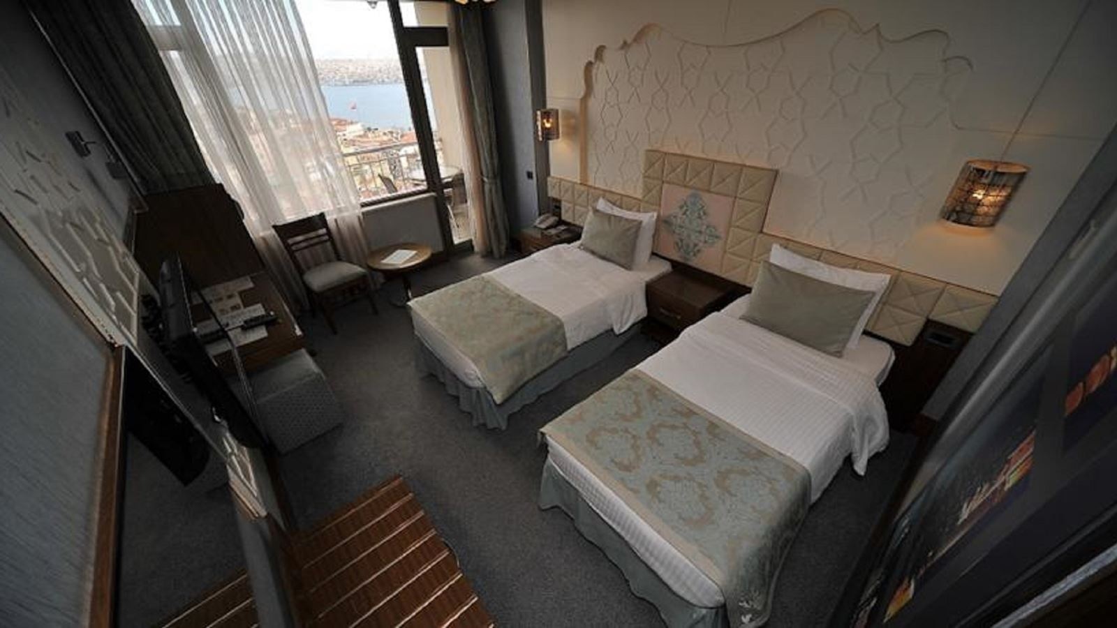 rooms-single-superior-sea-view