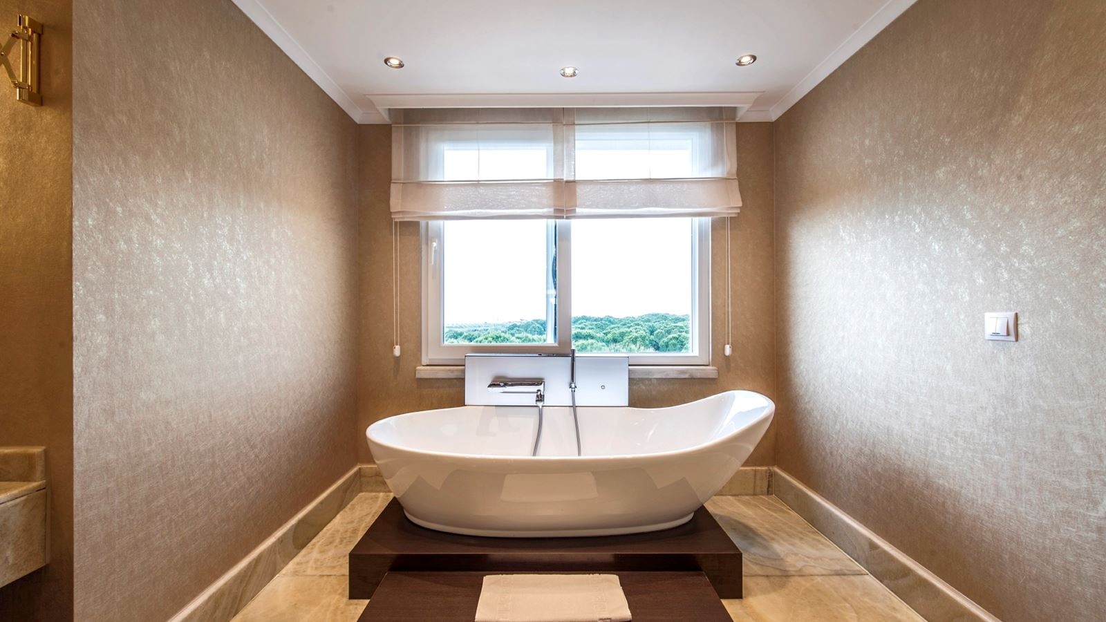 rooms-presidential-suite-sea-view-suis1