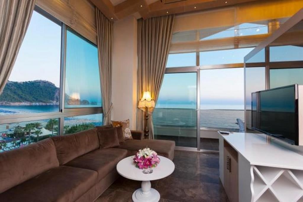 rooms-xn-deluxe-loft