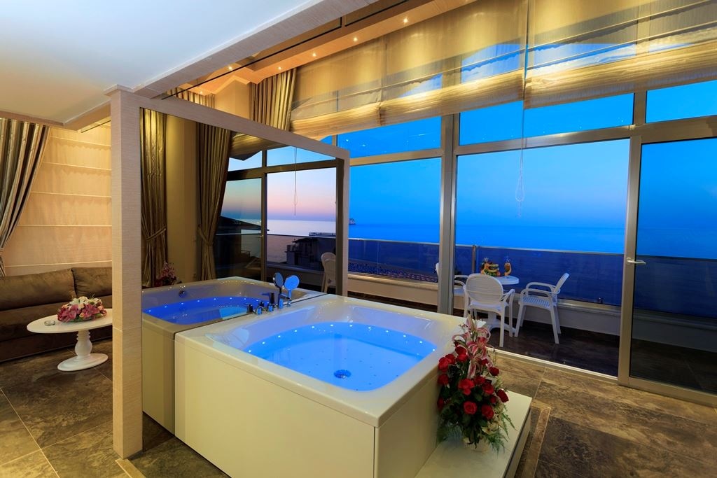 rooms-xn-deluxe-loft