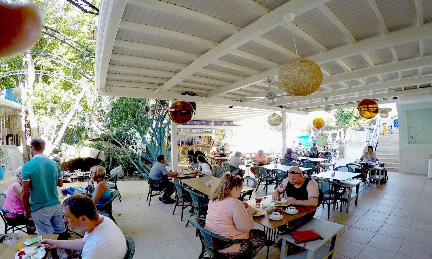 restaurants-tonoz-restaurant