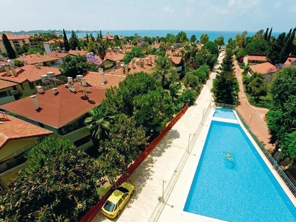pools-pools