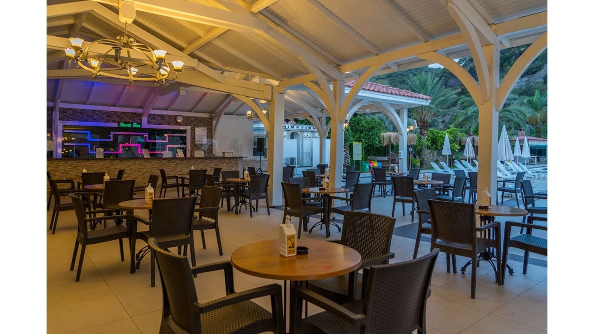 bars-pool-bar--sante-bar