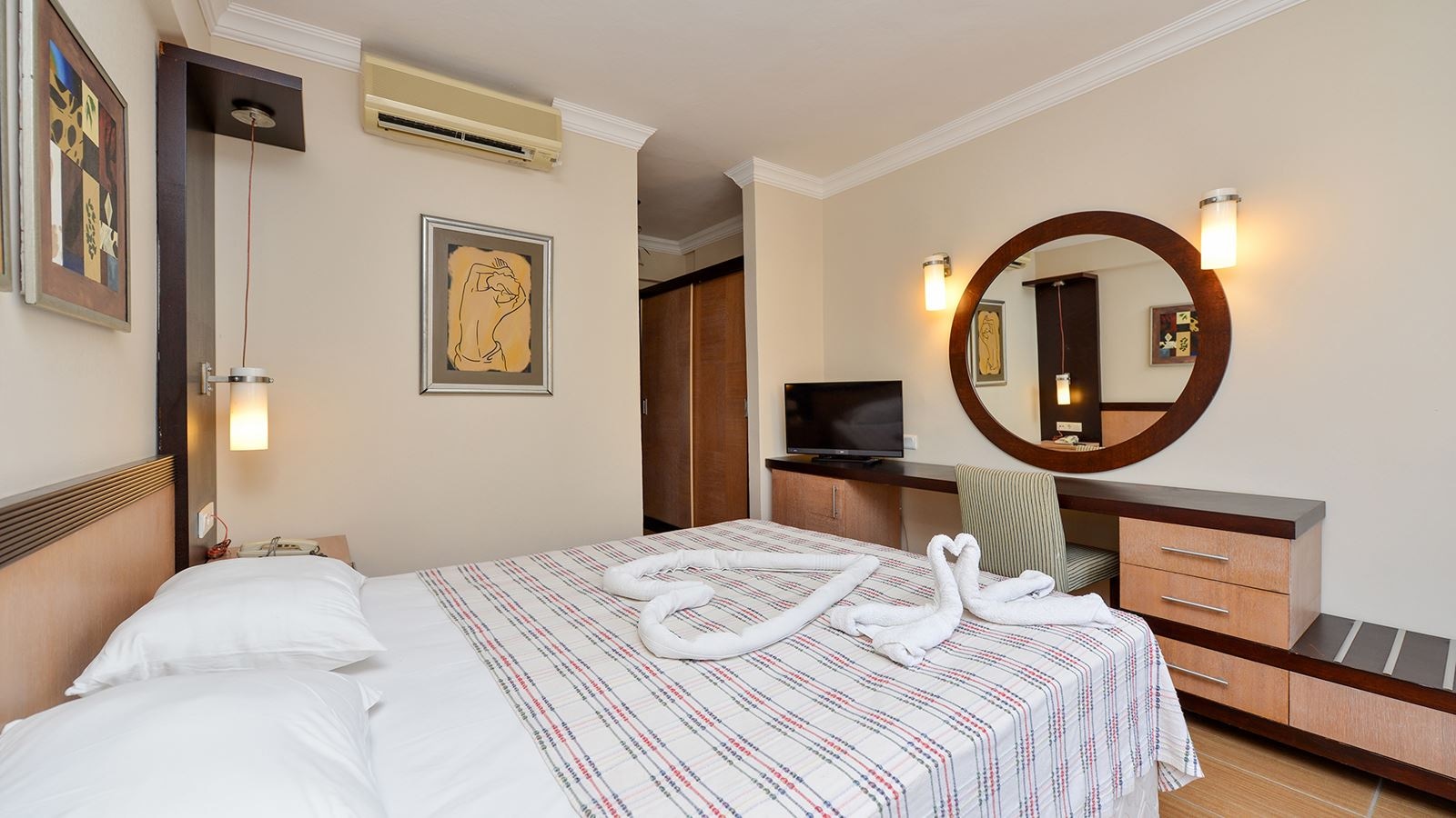 rooms-standart-room-with-balcony