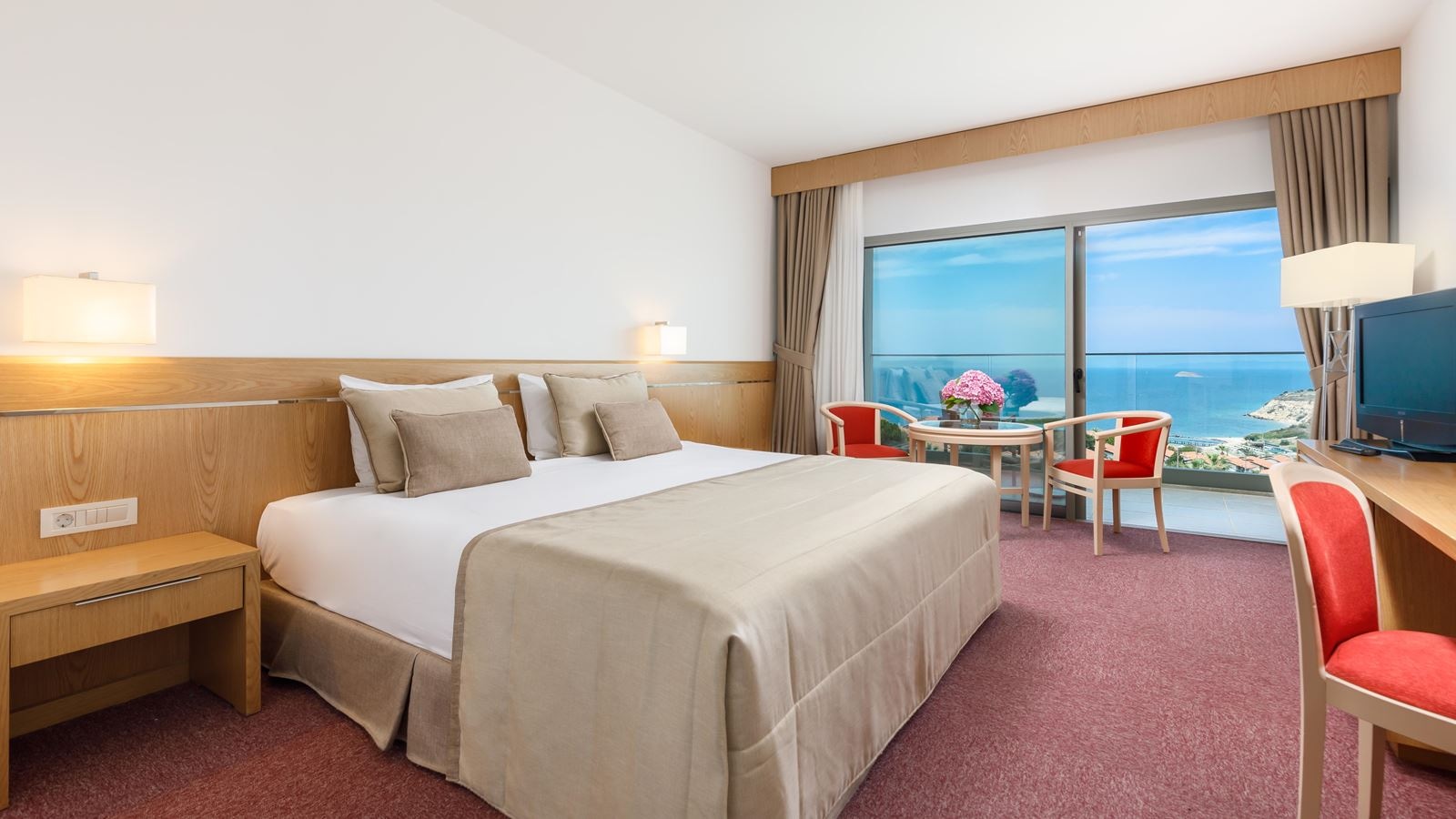 rooms-standard-room-sea--side-view