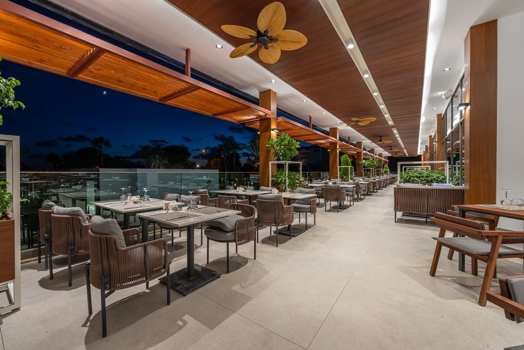 restaurants-ocean-main-restaurant