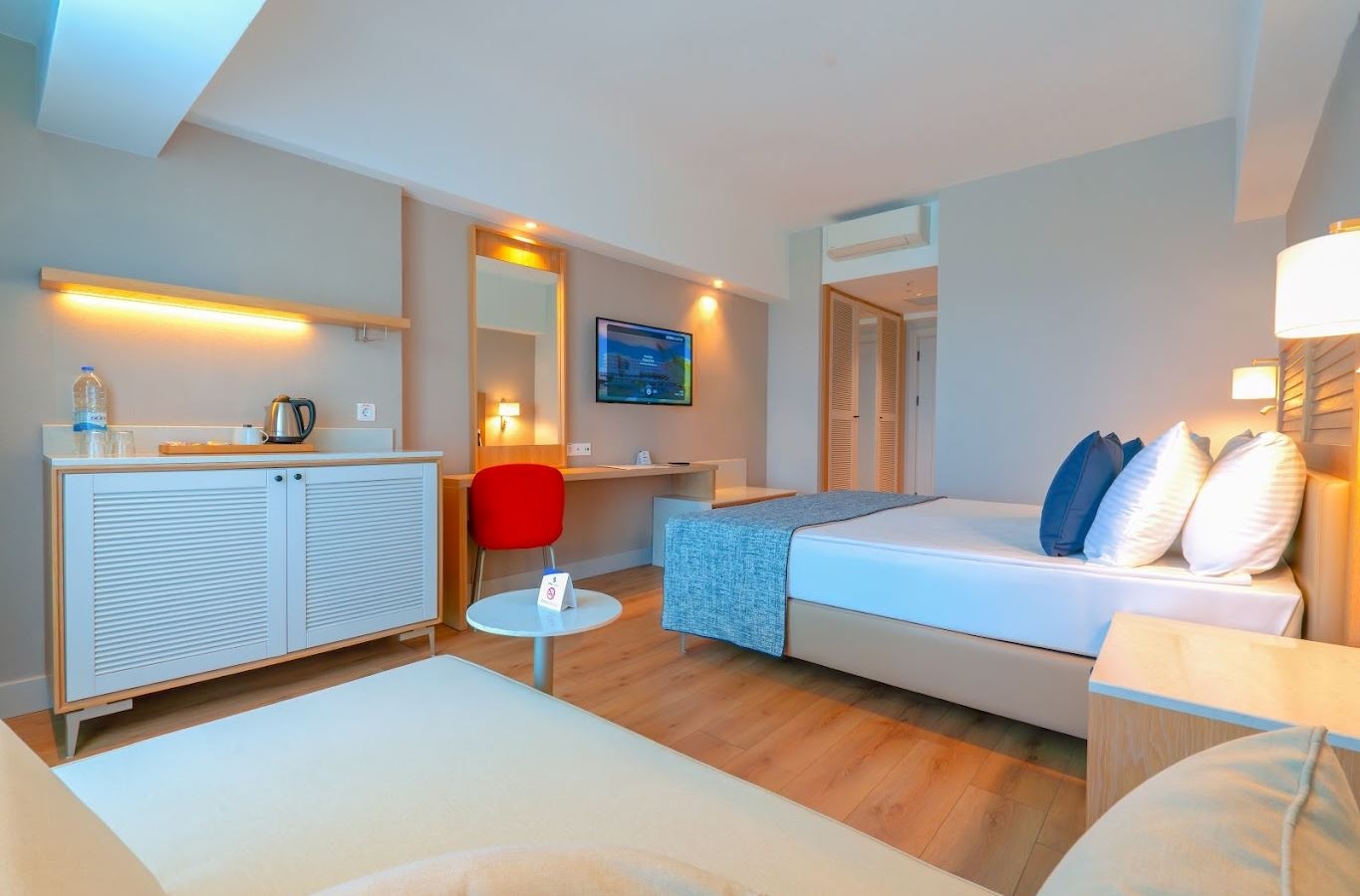 rooms-standard-room-sea-view