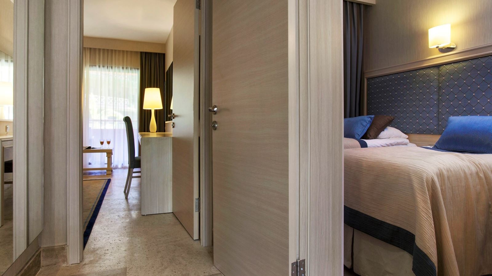 rooms-superior-family