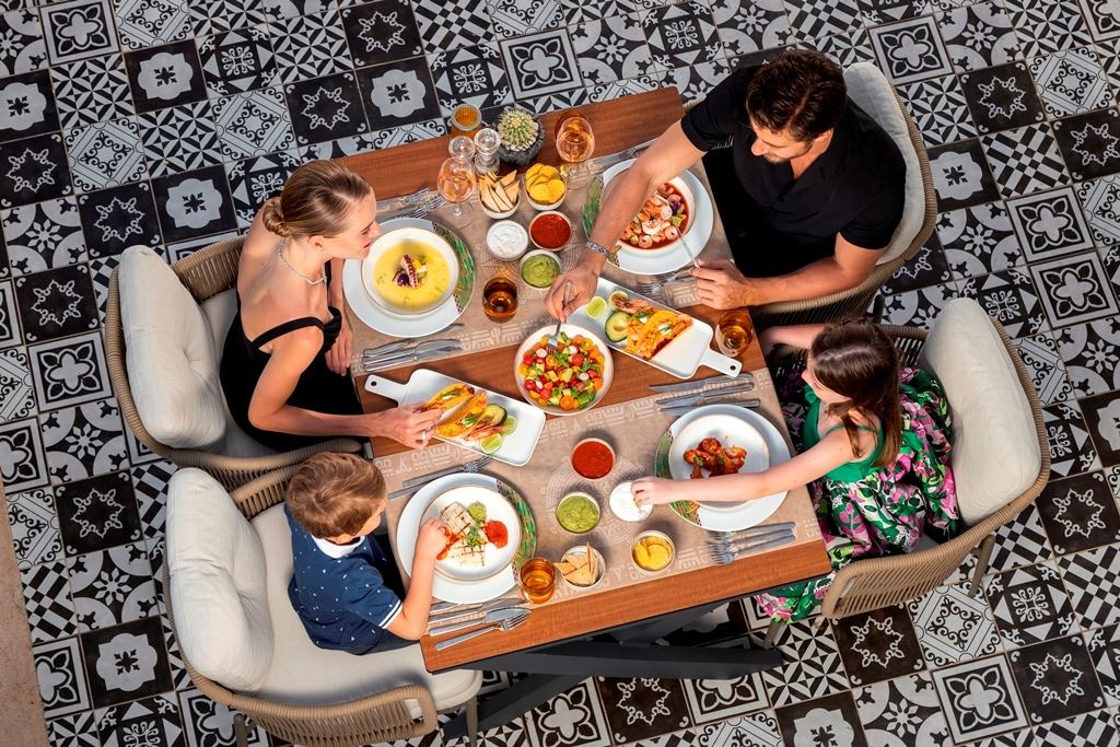 restaurants-main-restaurant