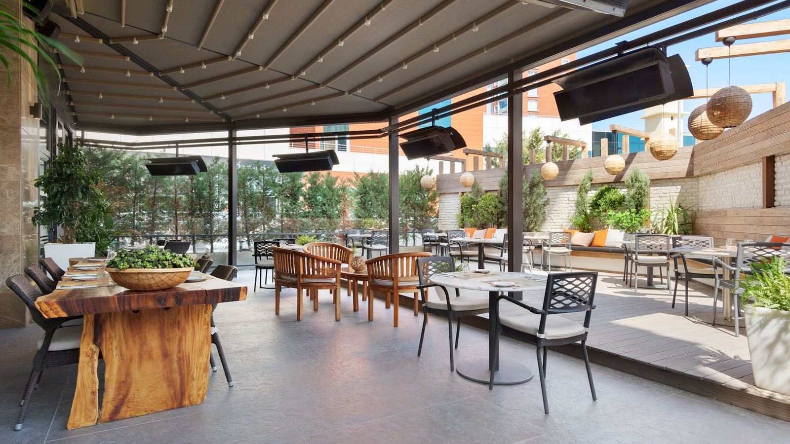 restaurants-main-restourant