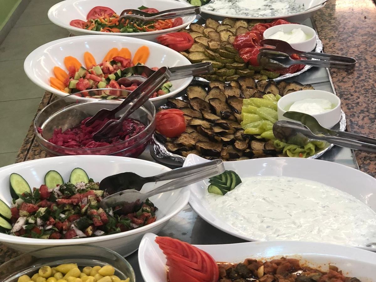 restaurants-restaurant