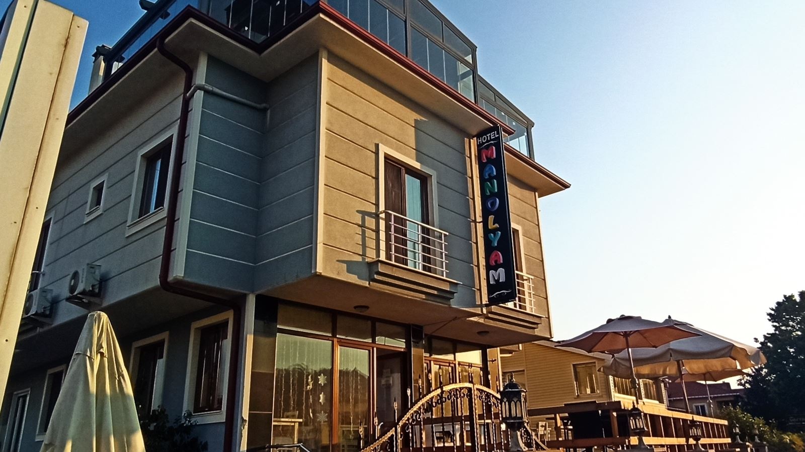 general-main-building