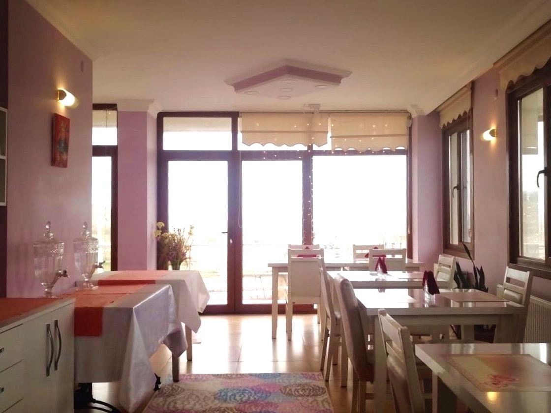 restaurants-main-restourant