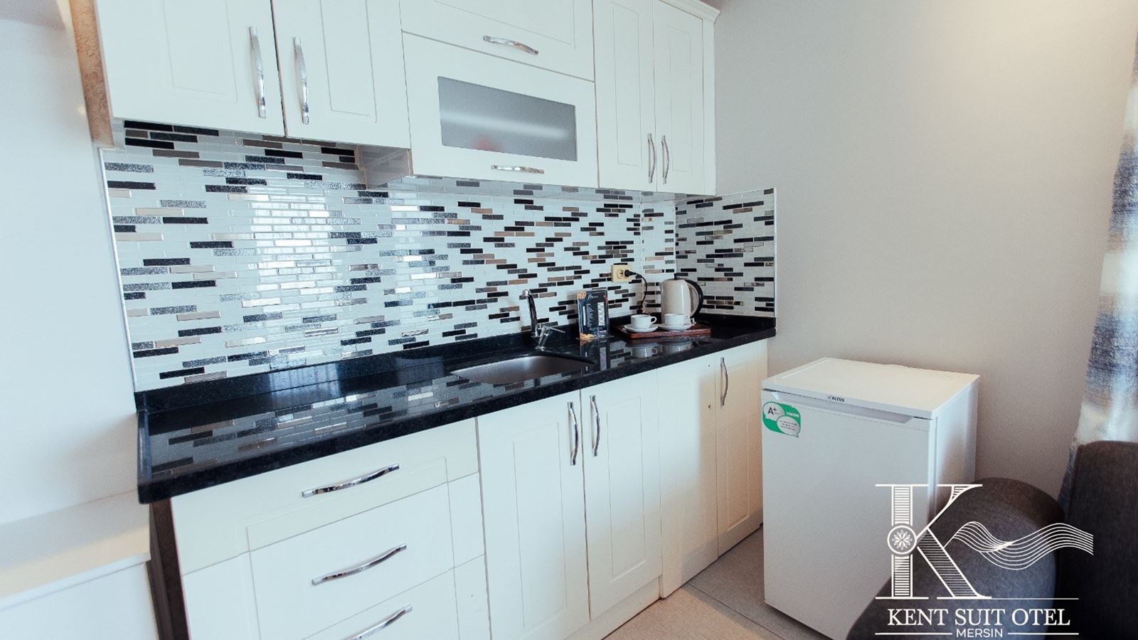 rooms-deniz-manzarali-suit