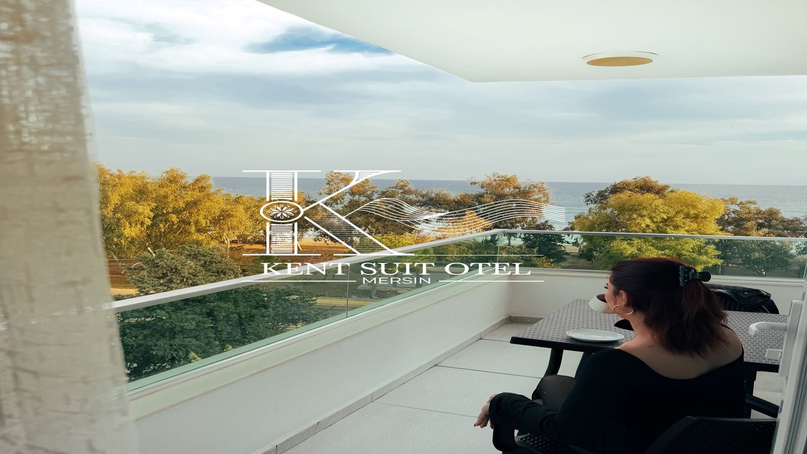 rooms-deniz-manzarali-suit