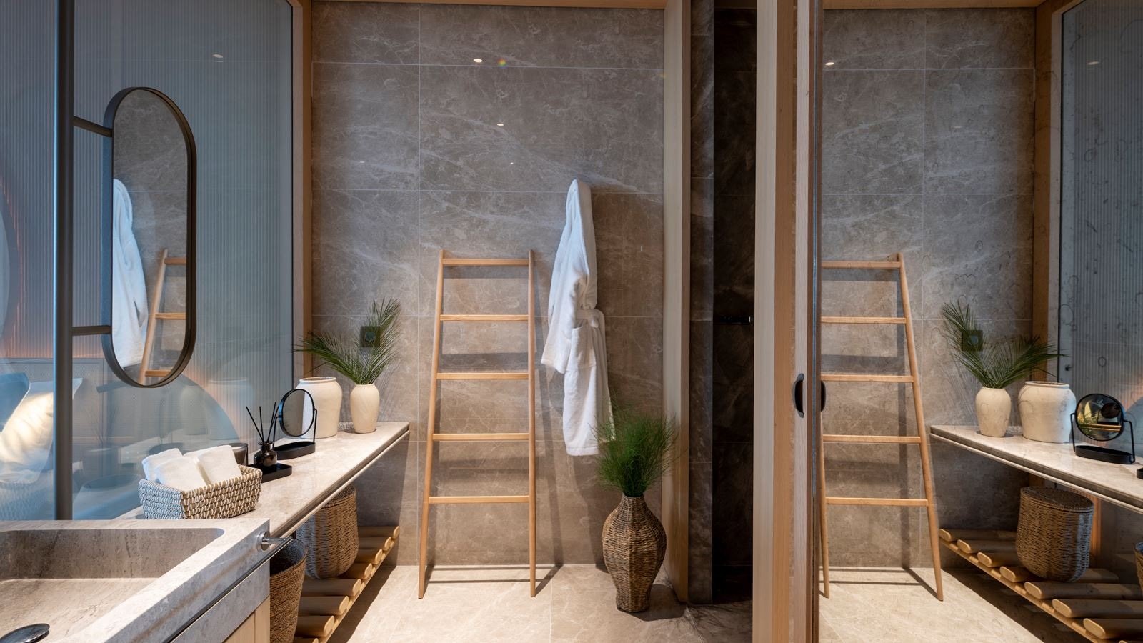 rooms-deluxe-room-sea-view