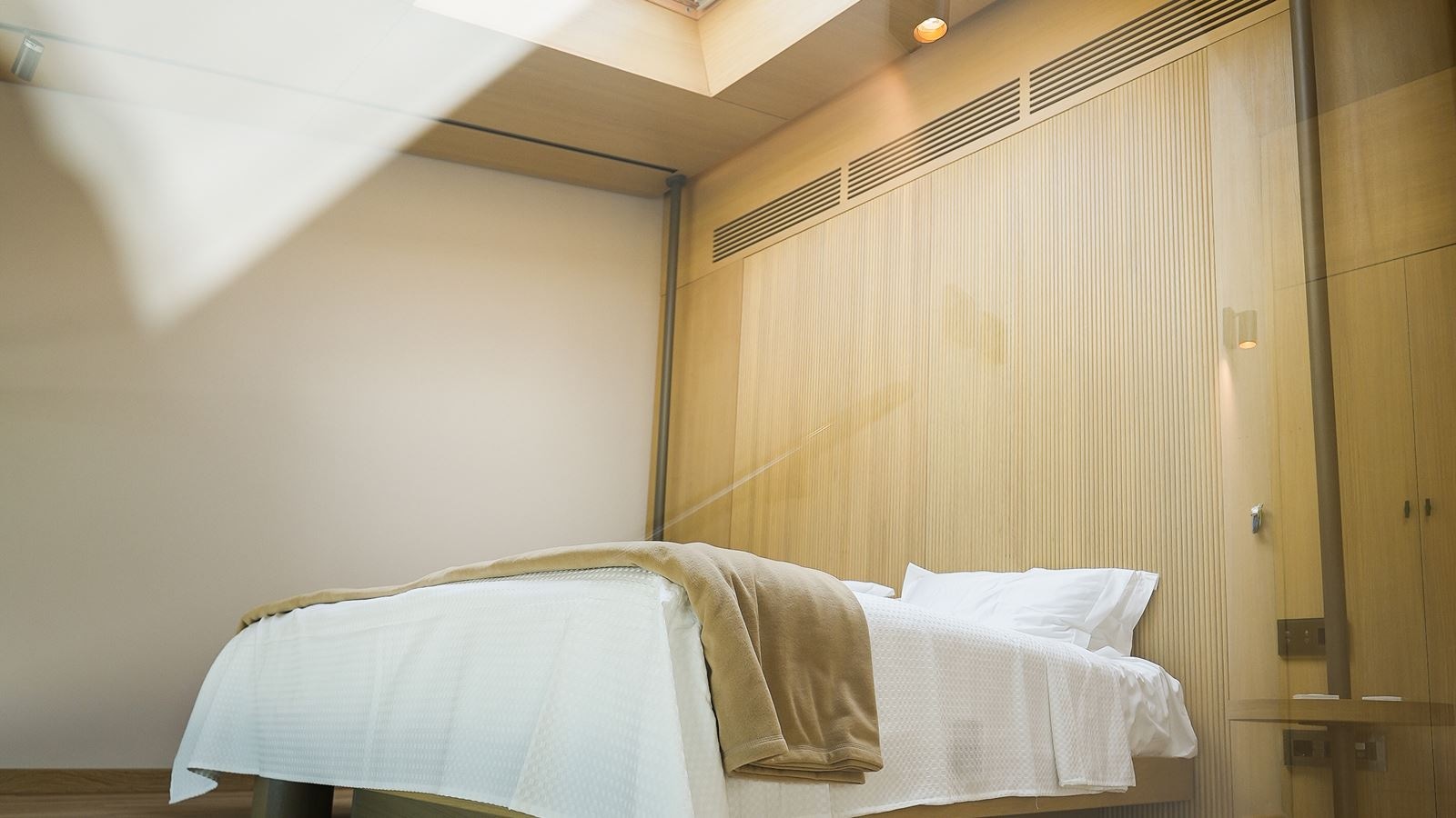 rooms-loft-suit-sea-view