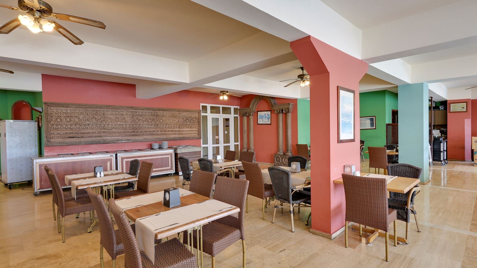 restaurants-main-restaurant