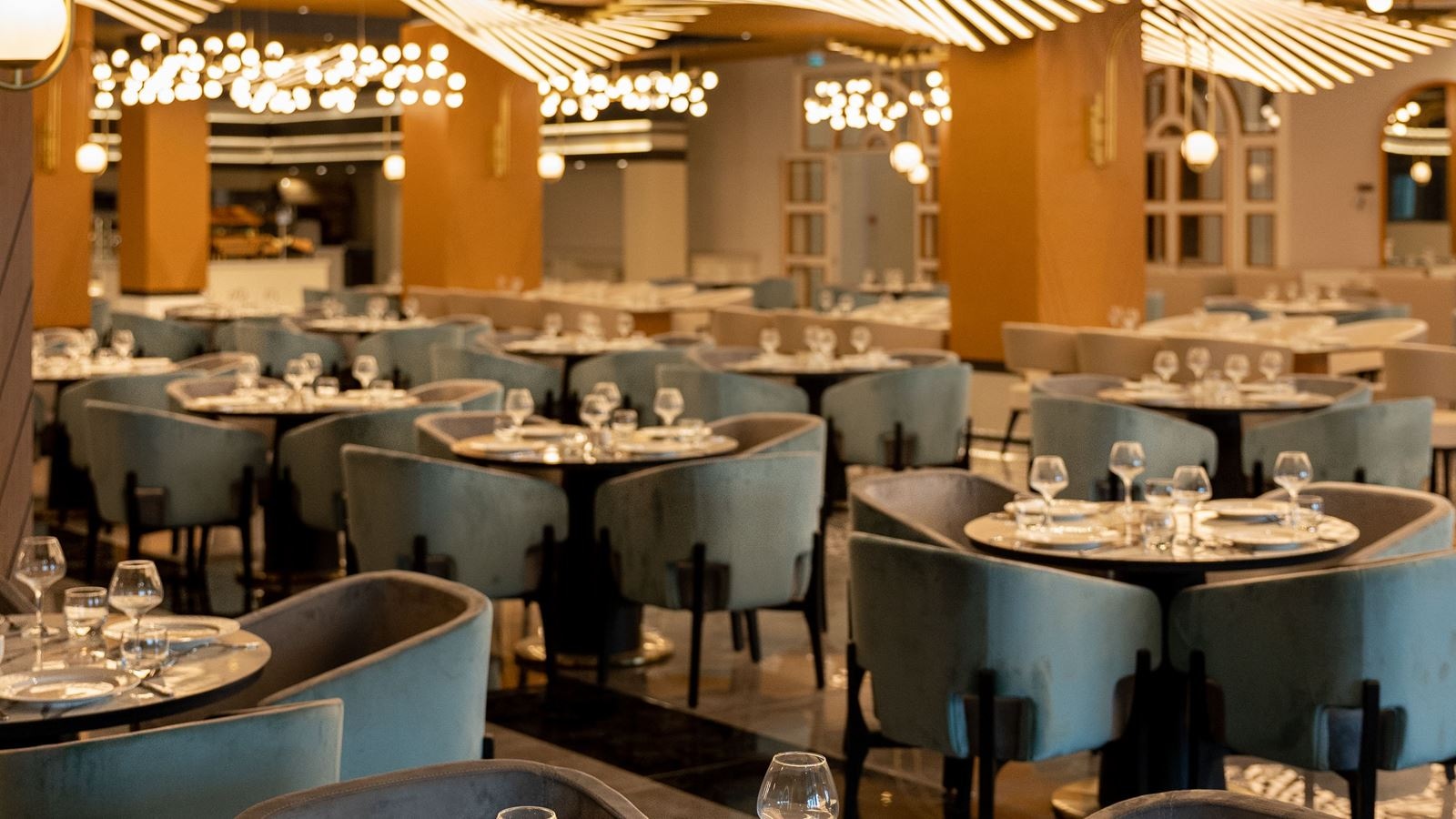 restaurants-majesty-main-restaurant