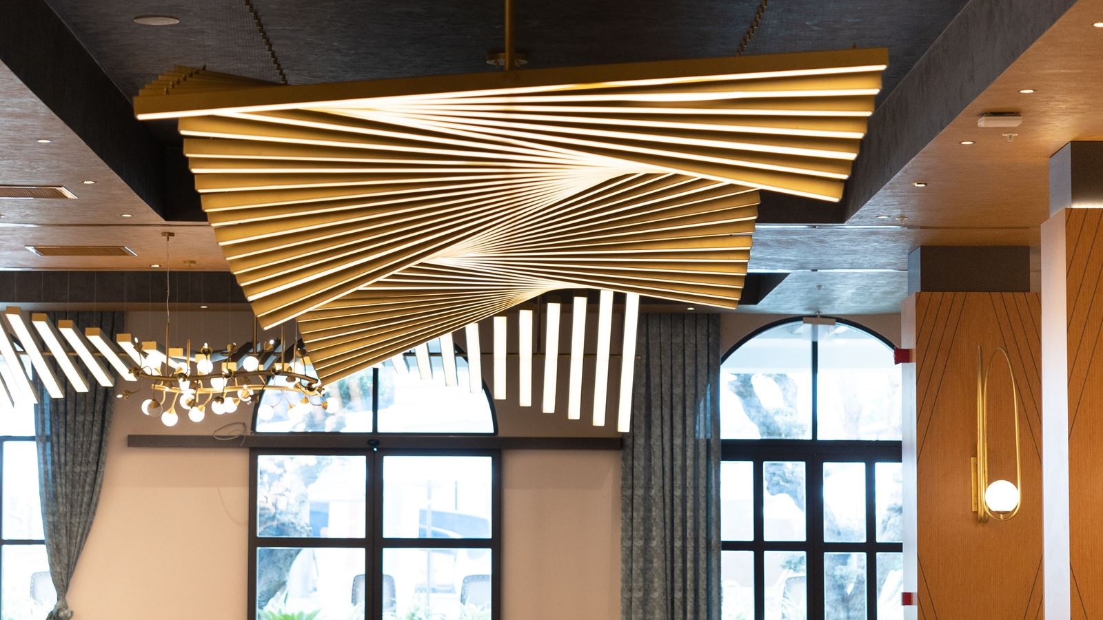 restaurants-majesty-main-restaurant