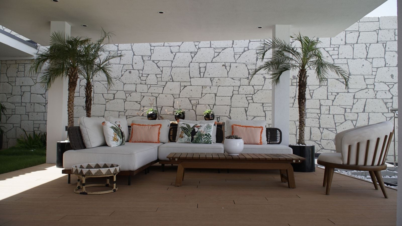 rooms-executive-villa