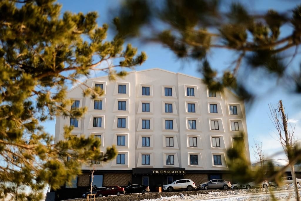 general-main-building