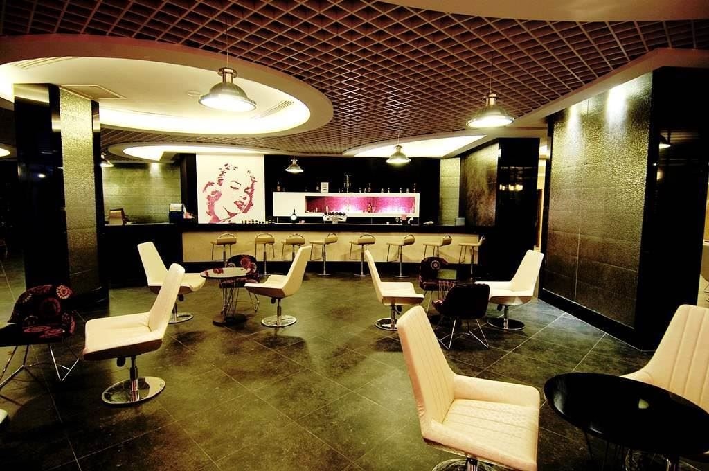 bars-lobby-bar