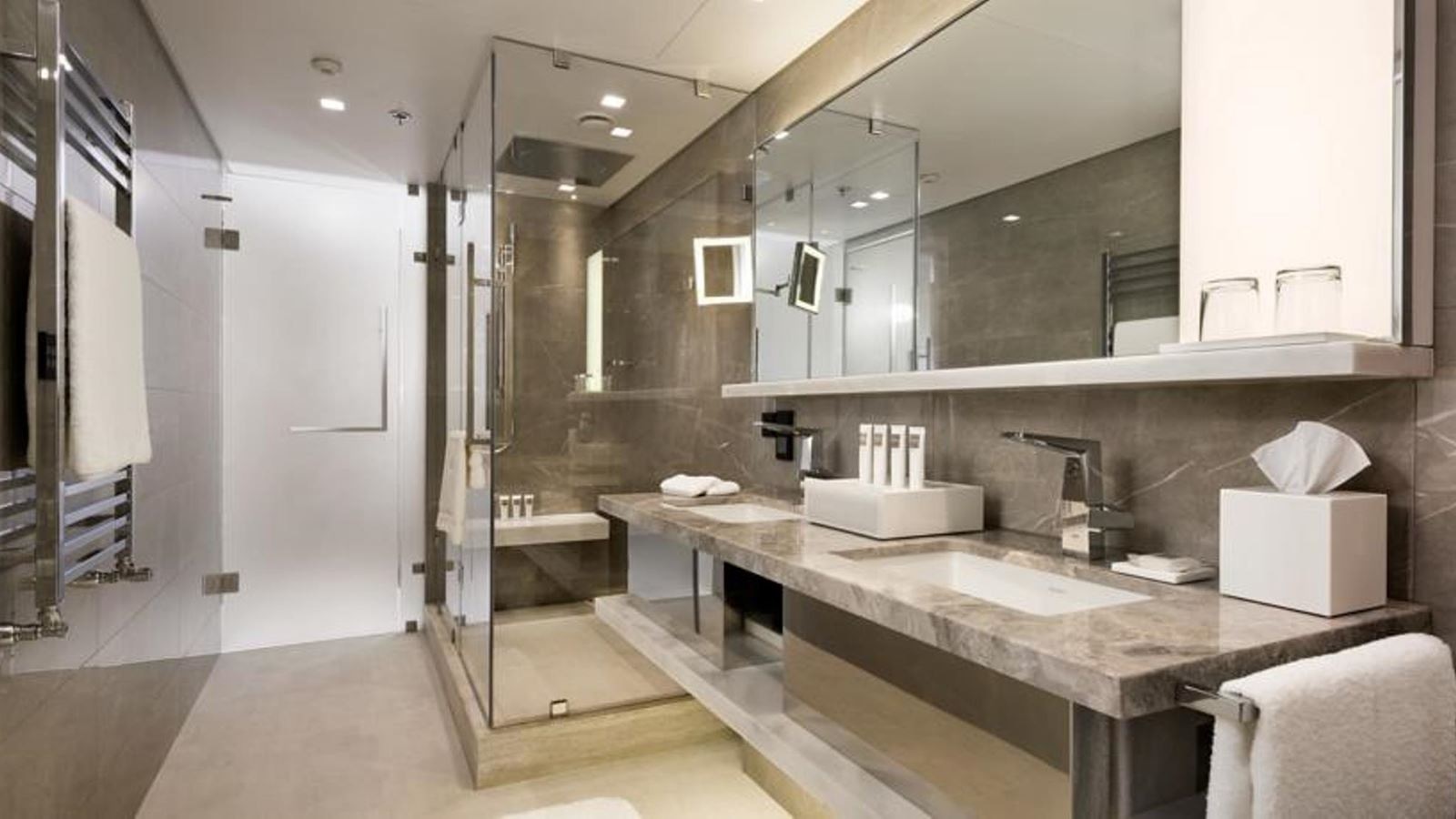 rooms-suite-deluxe-garden-view