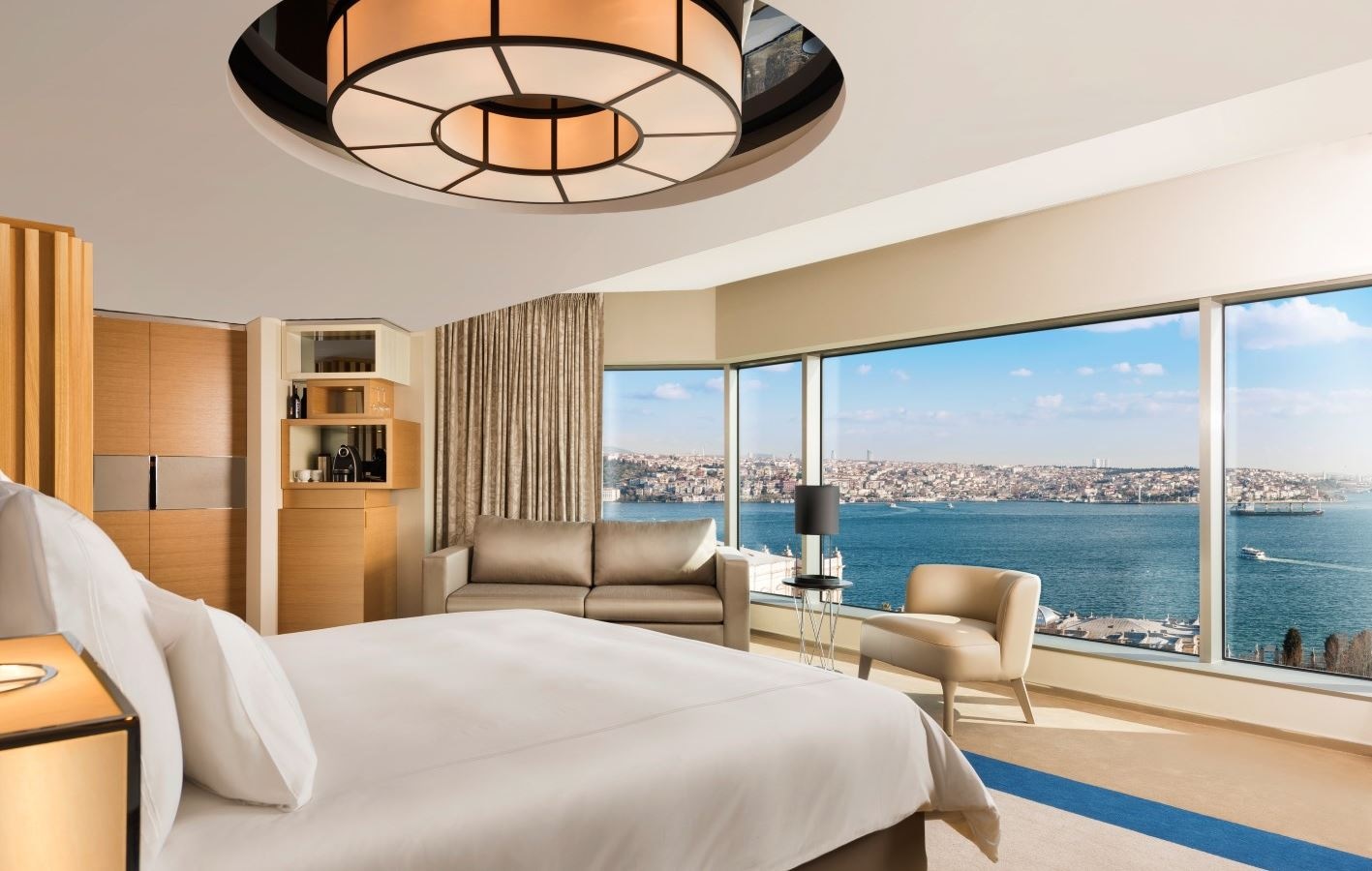 rooms-suite-two-bedrooms-with-terrace