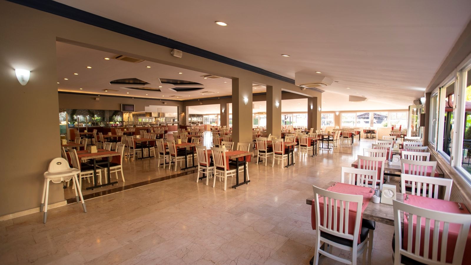 restaurants-main-building