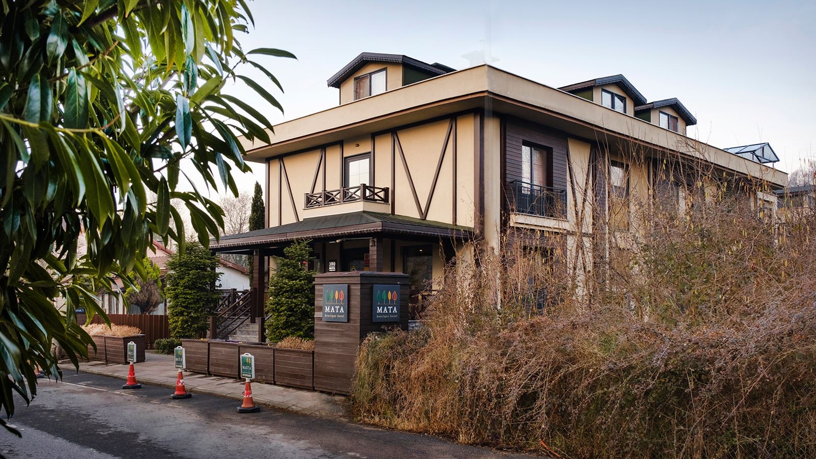 general-main-building