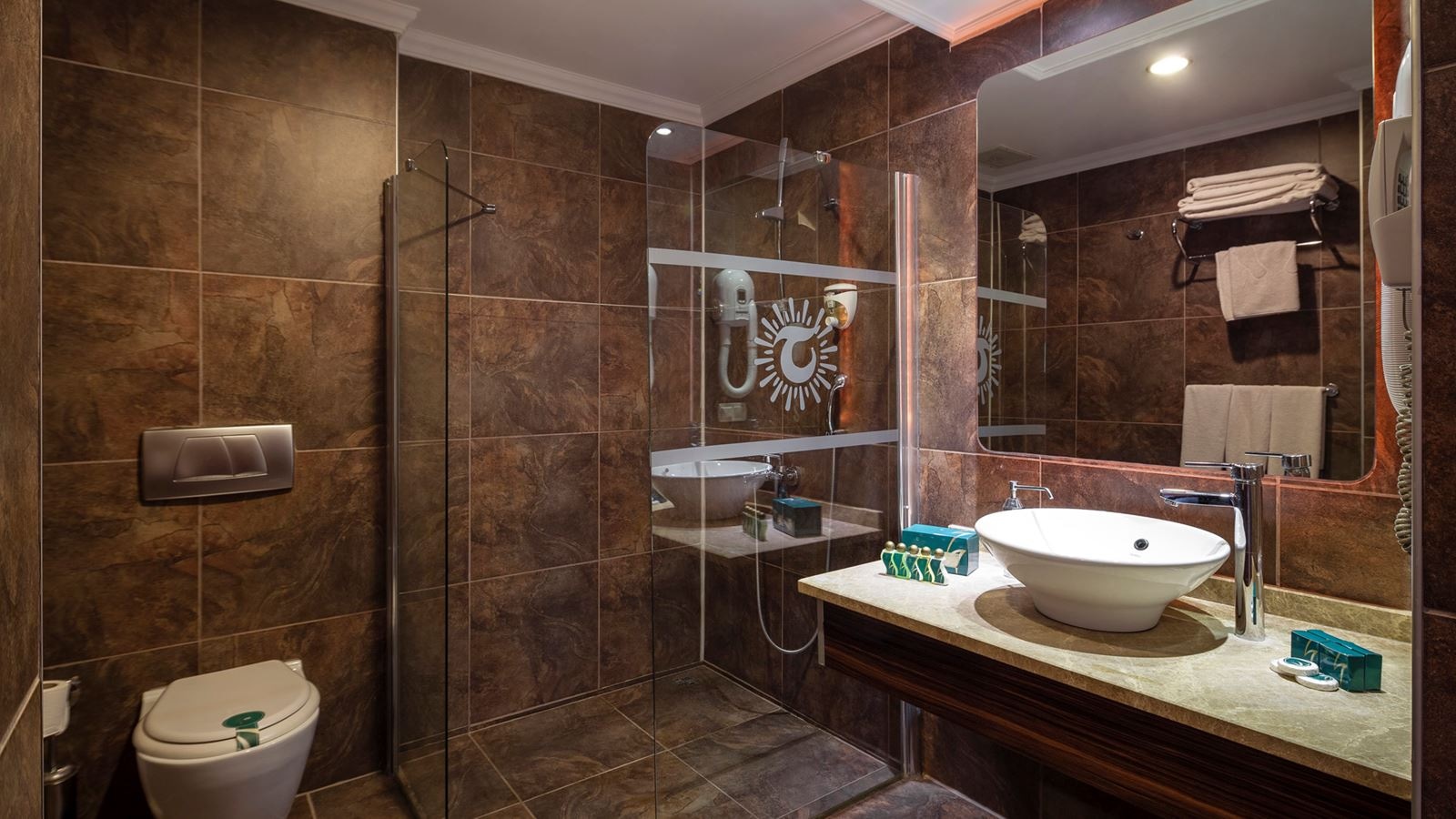 rooms-select-villa-dublex-family-room